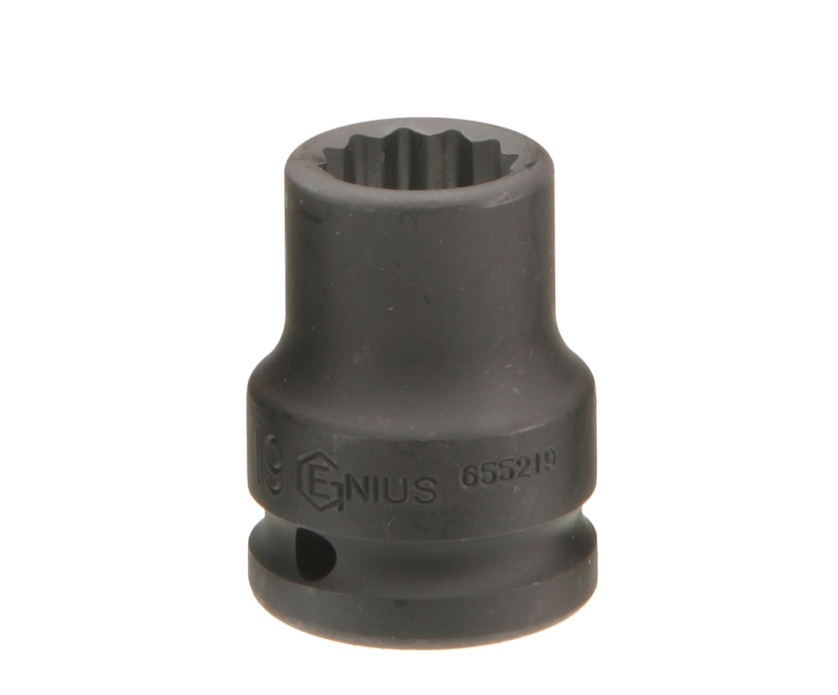 3/4" Dr. 32mm(12 pt.) Thin Wall Impact Socket