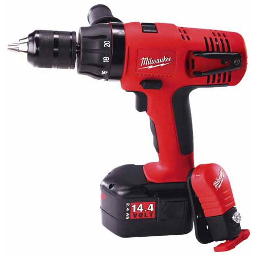 14.4V 1/2 in. Drill Driver Kit