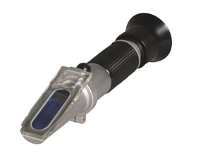 REFRACOMETER