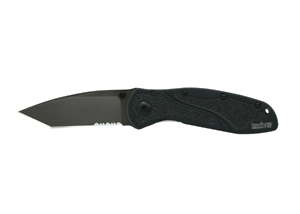 Blur Tanto Tip Serrated