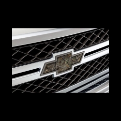 Kit includes 1 8 x 15 Universal emblem cover xt