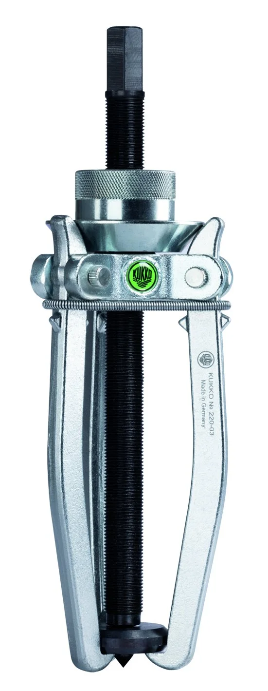 (image for) 3-jaw puller with cone-driven spread adjuster