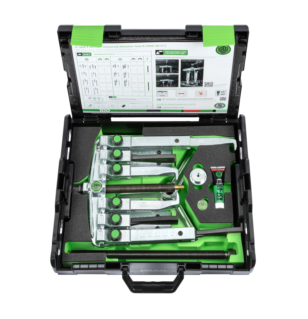 2- and 3-jaw universal puller set with two different types of pu