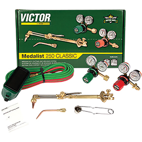 Victor Medalist 250 Classic Outfit