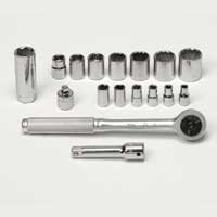 Socket Set - 1/4 & 3/8In Dr - 17 Pc