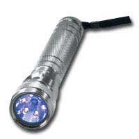 Twin-Task UV Titanium Flashlight [STL51010]