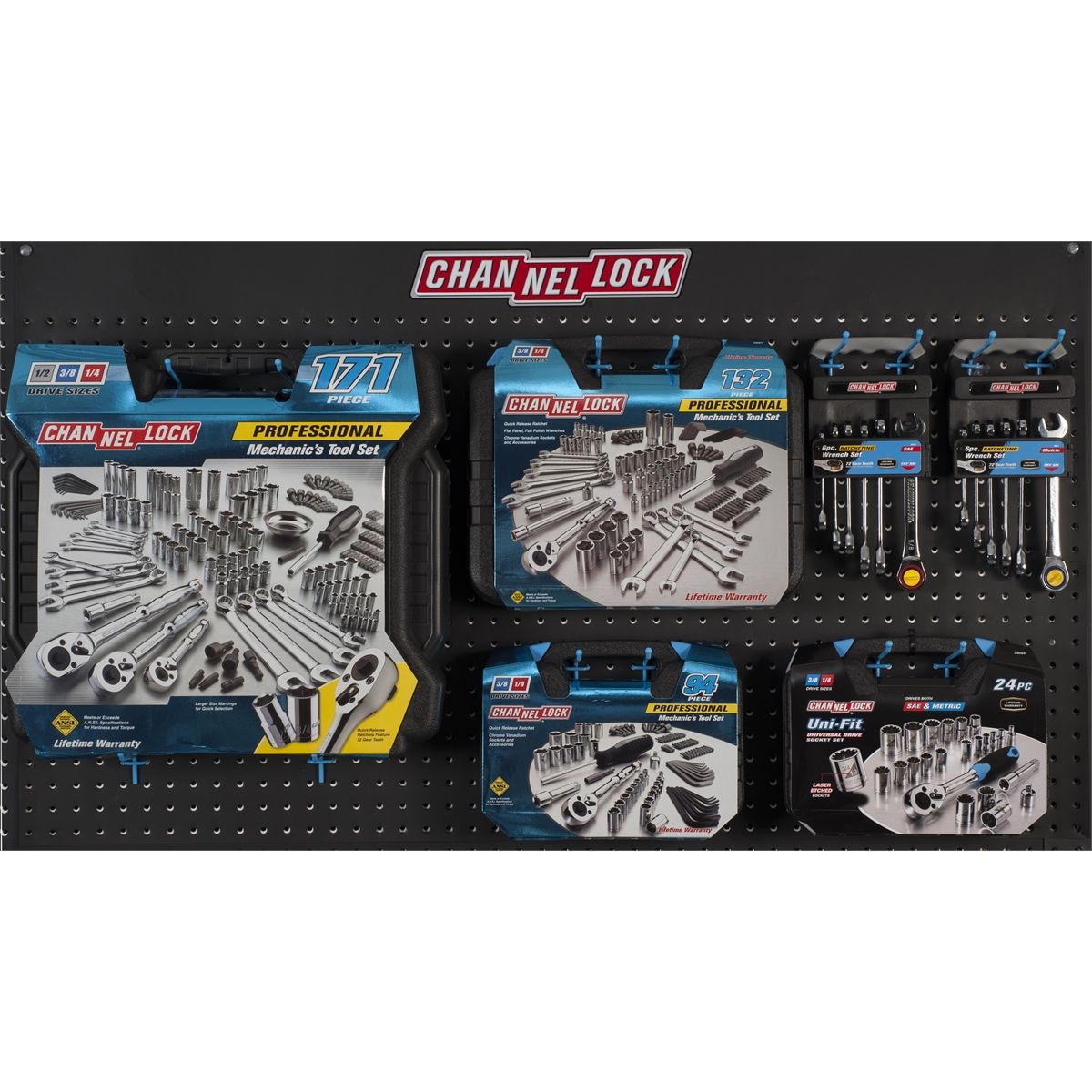 PROFESSIONAL MECHANIC'S TOOL DISPLAY