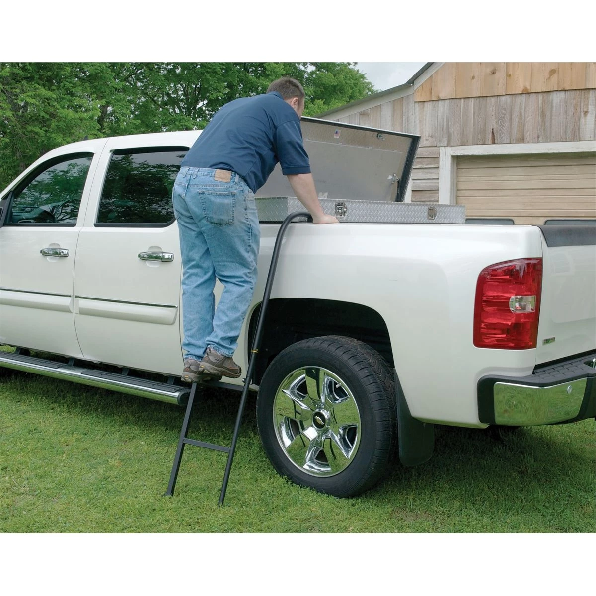 SideStep Truck Ladder