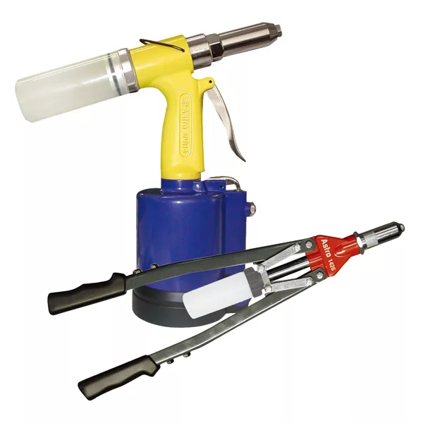 Air Riveter - 3/32", 1/8", 5/32", 3/16" and 1/4" Capacity