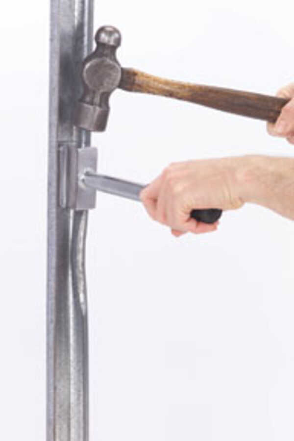 DOOR TRACK STRAIGHTENER-1"