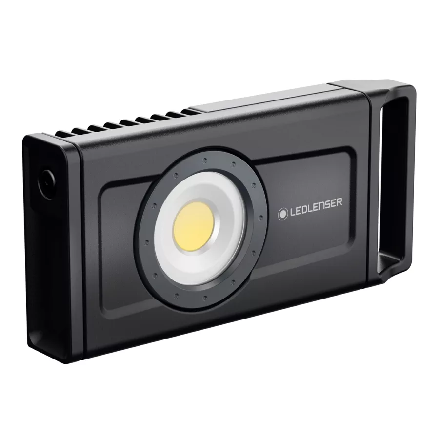 iF4R 2500 Lumen Recharge Area Light
