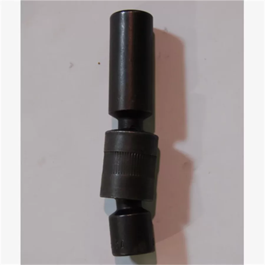 SKT 3/8DR 5/8 SPK PLG DBL SWIVEL (image for) SKT 3/8DR 5/8 SPK PLG DBL SWIVEL