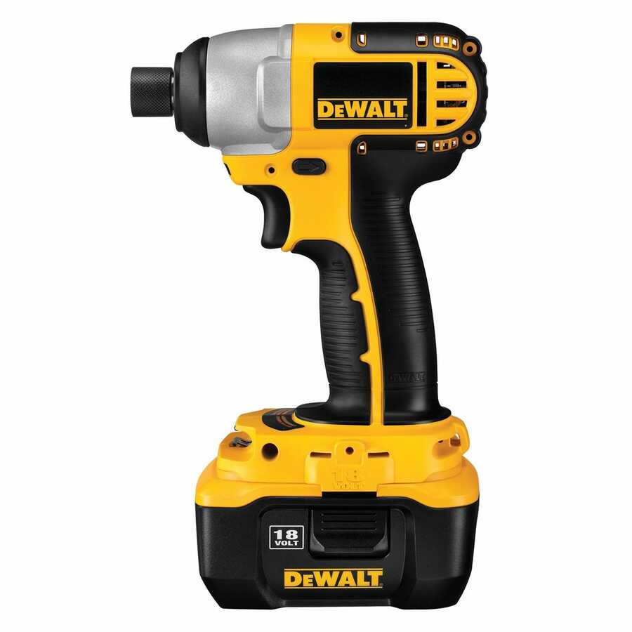 Vis stedet Spiller skak Minimer DeWALT DW059K-2 1/2 Drive 18V Cordless High Torque Impact Wrench Kit