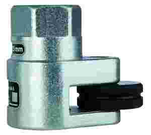 Stud pullers with internal serration